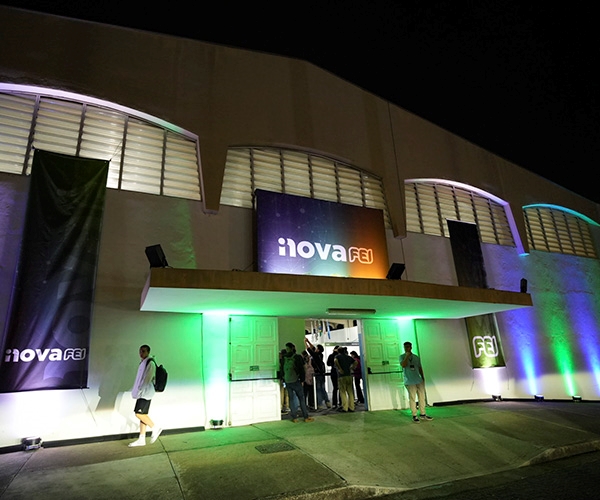 Sistema de navegação para evitar zonas com alto índice criminal criado por alunos da FEI é reconhecido em evento