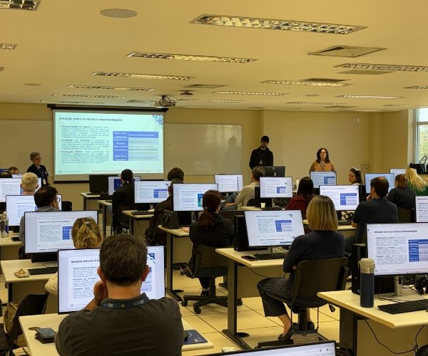 Workshop de IA promovido pela FEI provoca discussões sobre o uso da tecnologia no cotidiano educacional