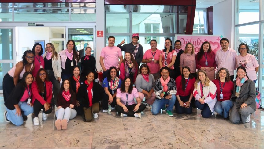 Dia Rosa FEI reúne comunidade em caminhada de conscientização sobre o Outubro Rosa